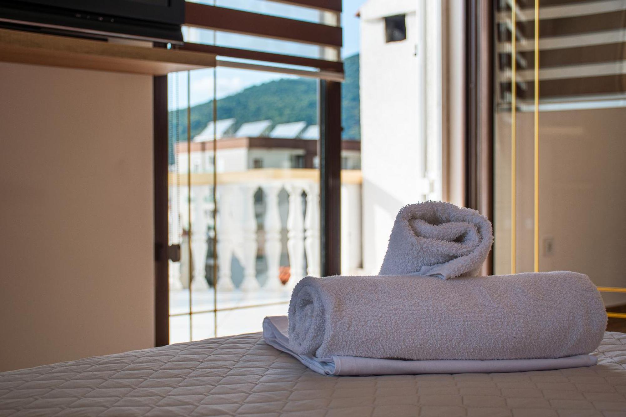 Villa Vojnic Budva Exterior foto